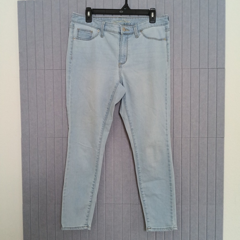Universal Thread Skinny Jeans Womens 10/30S Light Blue High Rise Stretch Denim
